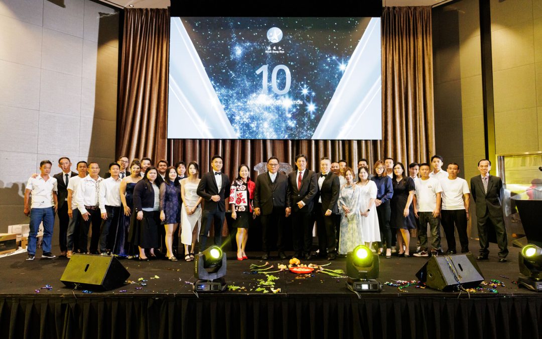 10th years anniversary dinner
